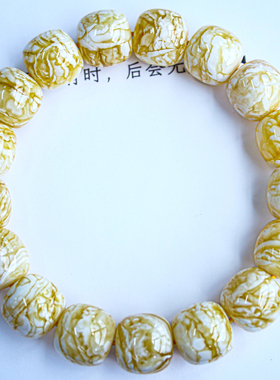 同料13mm俄料漆瓷黄花蜡虎皮纹老型手串、同料出品。 重：23.63克