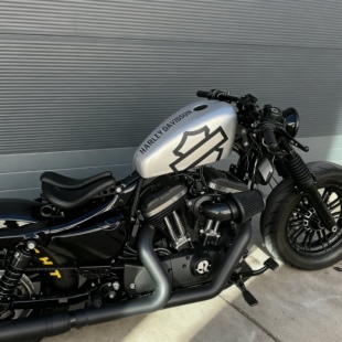 哈雷摩托车x48油箱贴纸哈雷logo大油箱贴膜车身贴纸个性设计