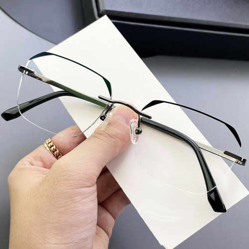 近视眼镜男款无边框眼镜商务超轻