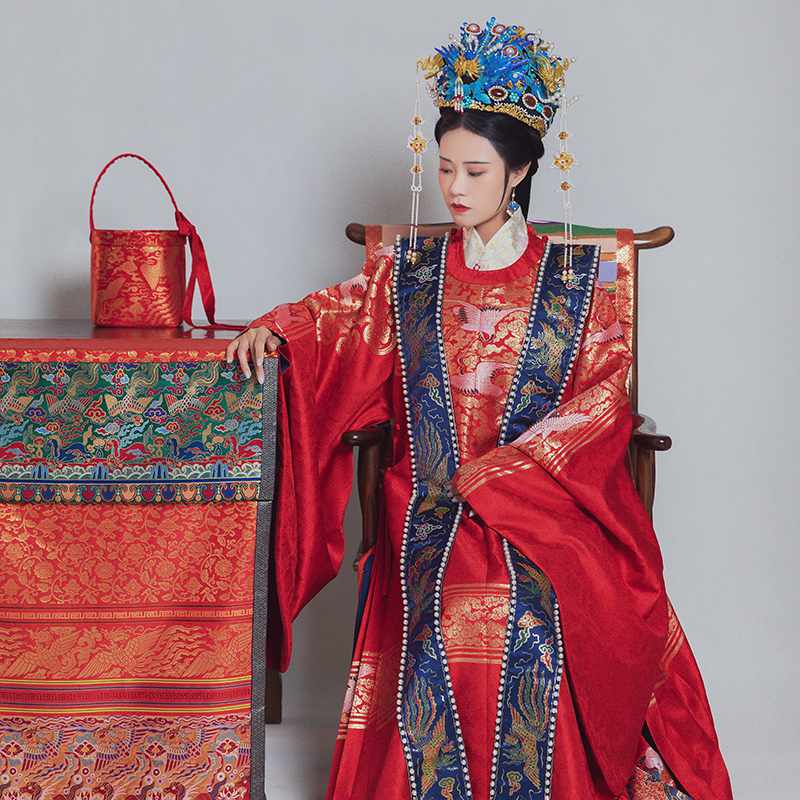 汉客丝路明制婚服定制祥云瑞鹤道袍圆领袍直身袍 大衫霞帔 红盖头