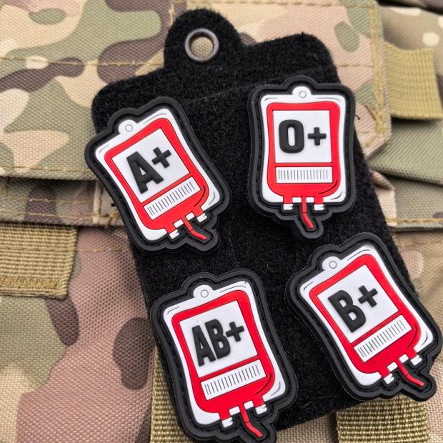 迷你血袋形血型魔术贴章DIY个性贴章战术迷彩服臂章背包挂饰徽章