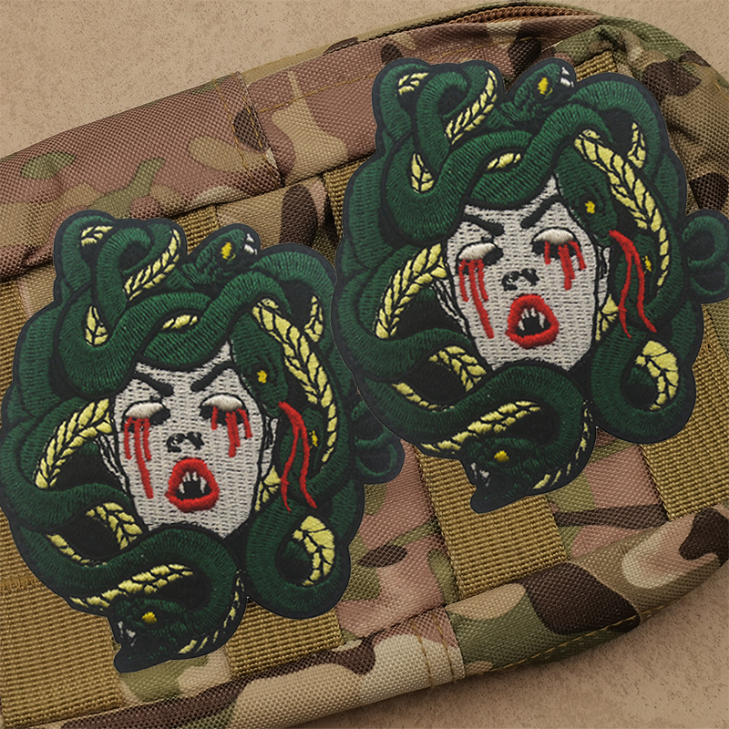 复仇女神美杜莎魔术贴臂章