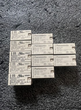 DE1a1b-24v ADE304  DE1a-24v ADE104 发那科拆机继电器