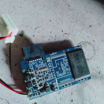 检修16级工业固态硬盘。DMV3SAS4I-016G   Hyp详询