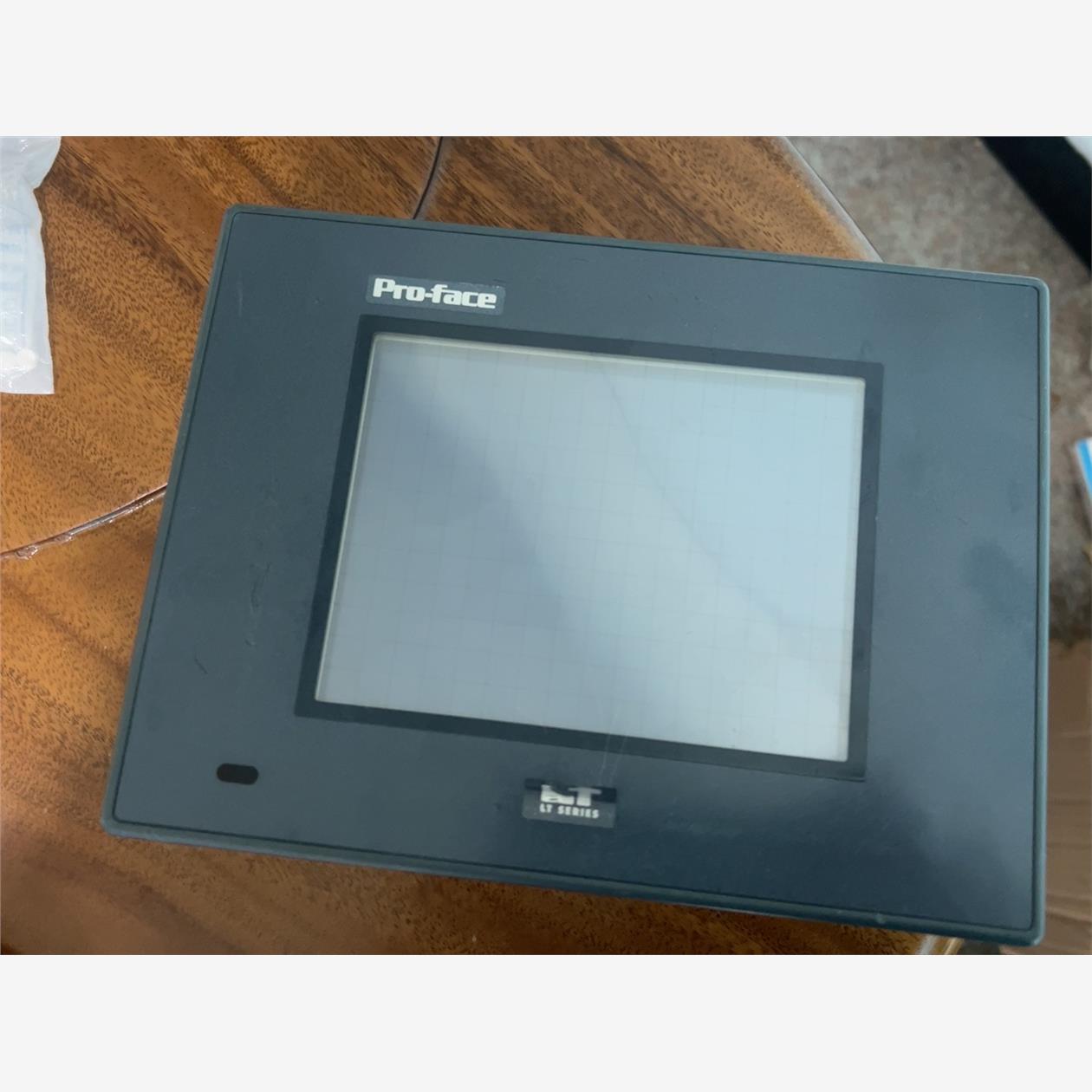 普洛菲斯触摸屏GLC150-BG41-XY32KF-24V二议价下单