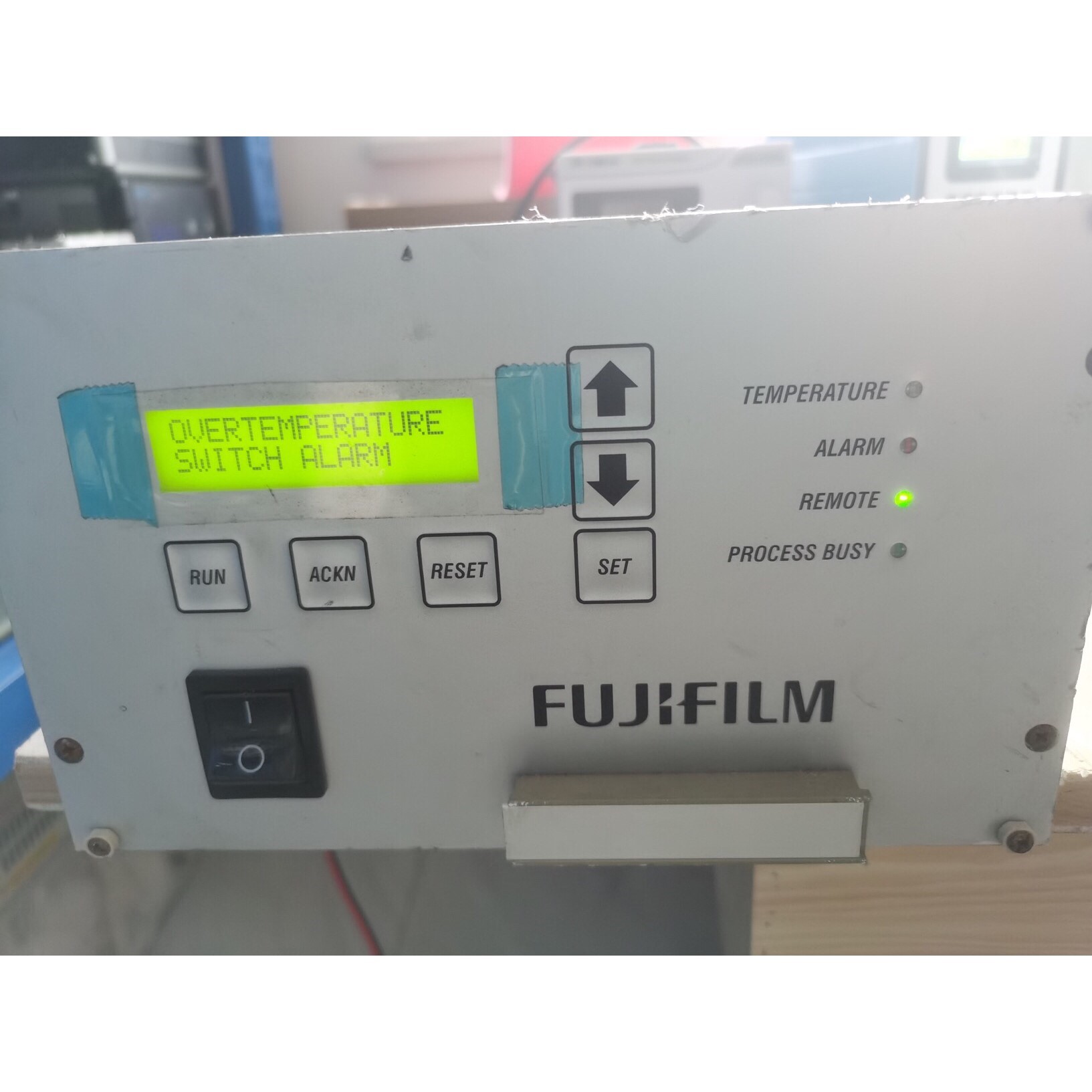 维修指导FUJIFILM富士温控器TC2000RM,通电能开机,其他详询