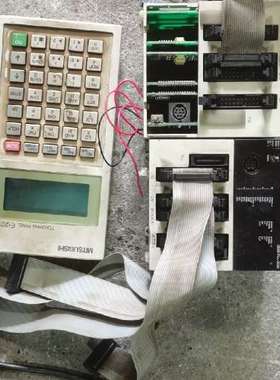 检修三菱PLC＋操控器：FX2N-20GM两个详询