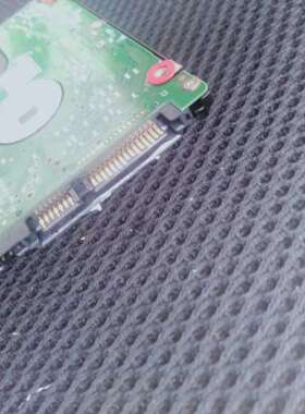 检修西数500G笔记本2.5寸机械硬盘。WD5000LPCX 2详询