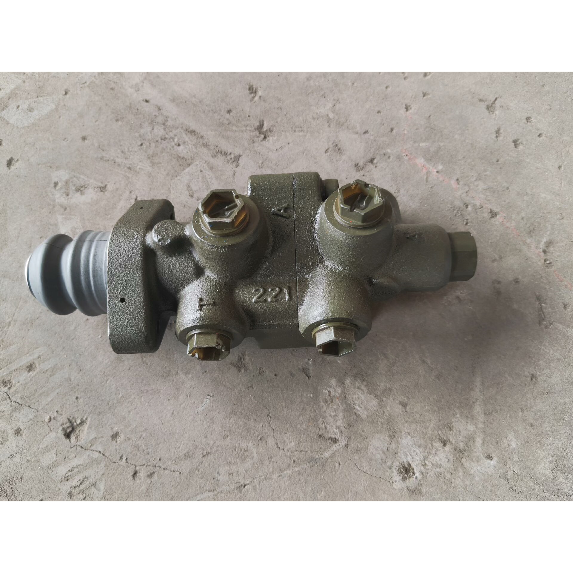 维修指导MICO 制动踏板阀阀体20-100-580详询