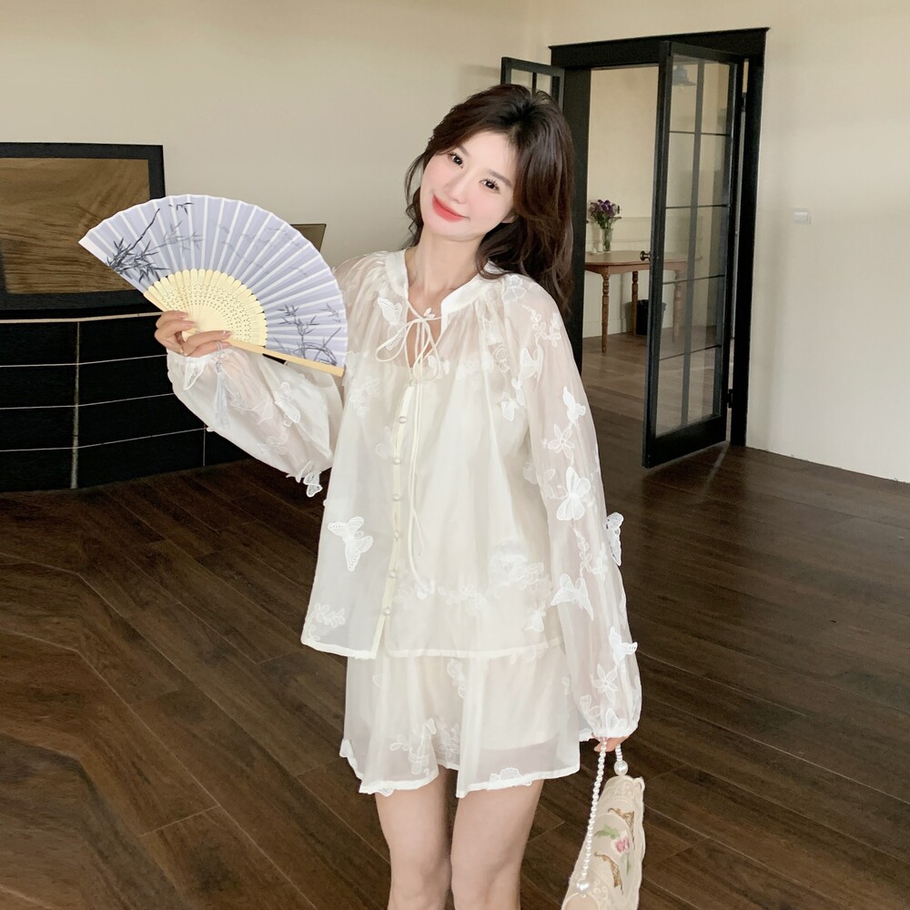 现货！立体蝴蝶刺绣天丝小衫+吊带+短款三件套装159-764P145K208,女装套装/套裙,浙宝159