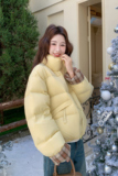 新款现货！黄色拼接泡芙羽绒服90白鸭绒159-554P305K458，女装羽绒服，浙宝159