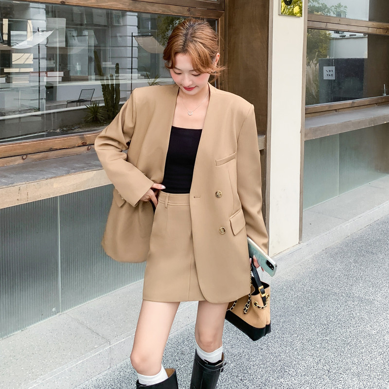 卡其色西装套装女秋季2025新款韩版宽松气质休闲小个子短裙两件套,女装套装/套裙,浙宝159