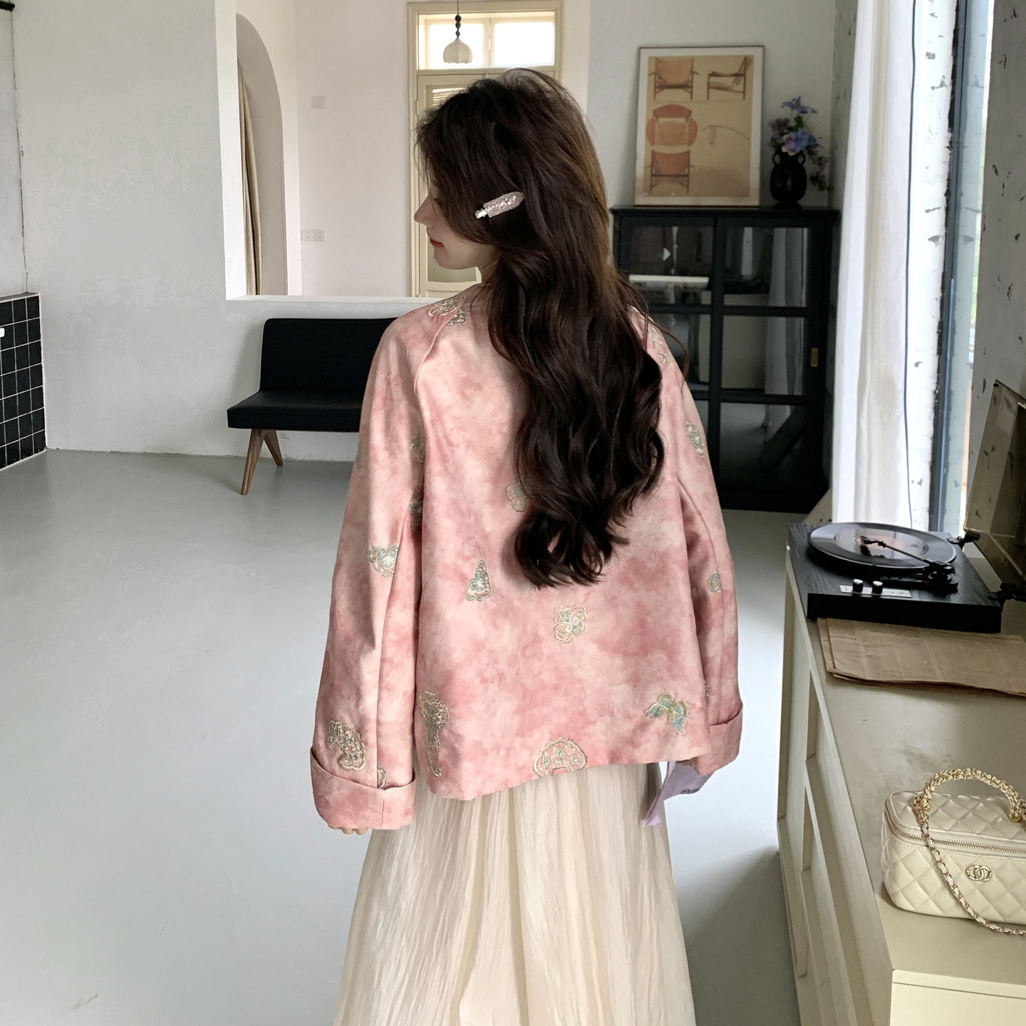 新款！刺绣印花粉色新中式风外套159-2613P205K328,女装短外套,浙宝159