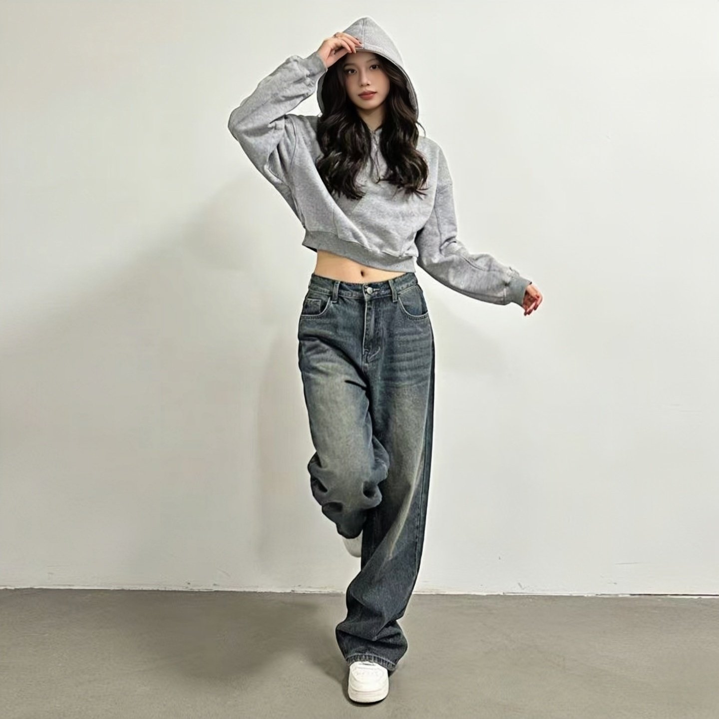 2025秋冬季微短款加绒加厚连帽卫衣女 宽松落肩休闲百搭套头上衣