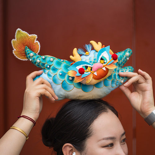 古风刺绣斜挎包醒狮多用途