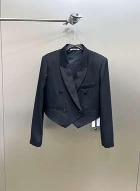 小众设计 23春夏 帅气A飒时尚 后背交叉骑士双排扣短款西装外套女