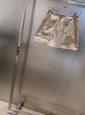 小众设计 23夏季 减龄俏皮感字母胶牌装饰 工装风高腰显瘦A字半裙