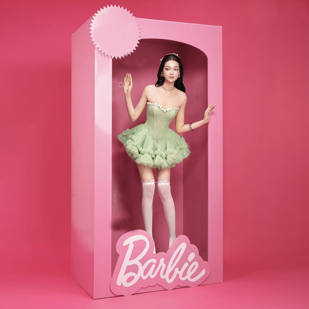 复古蕾丝清新甜美芭蕾风抹胸蓬蓬裙女绿色绑带修身短裙公主风气质