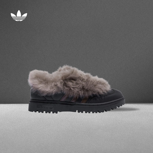 阿迪达斯三叶草经典鞋