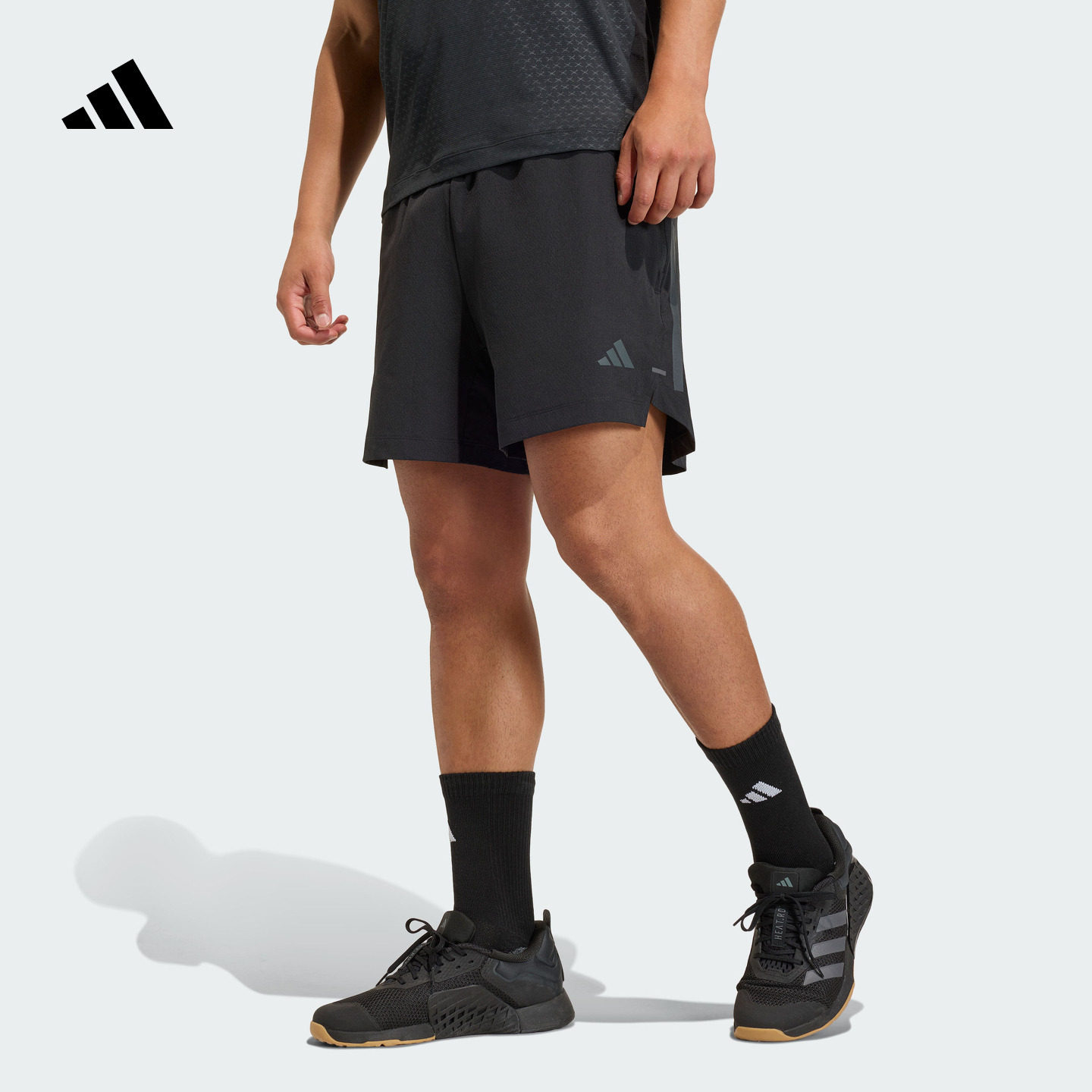 速干日常梭织侧开叉力量训练运动短裤健身服男adidas阿迪达斯