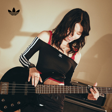 经典三条纹短款一字肩长袖T恤女装春夏新款adidas阿迪达斯三叶草