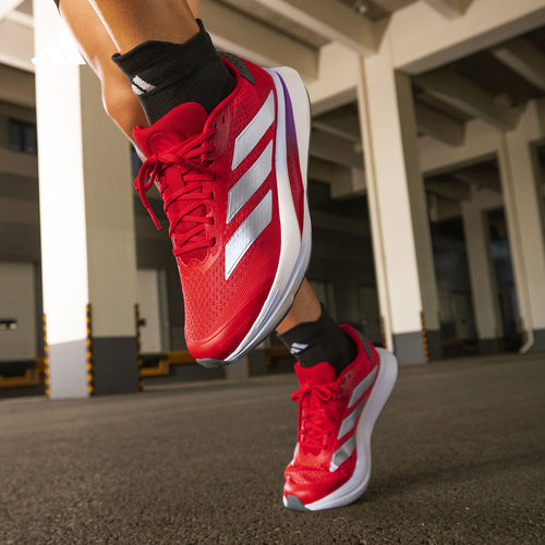 阿迪达斯男女超轻缓震跑步运动鞋