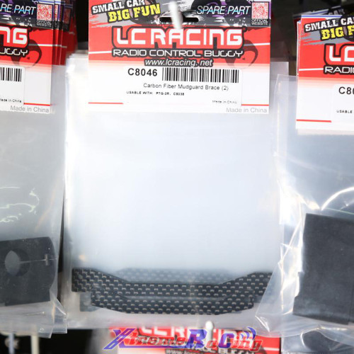 LC RACING PTG-2R 碳纤维挡泥板支撑： C8046