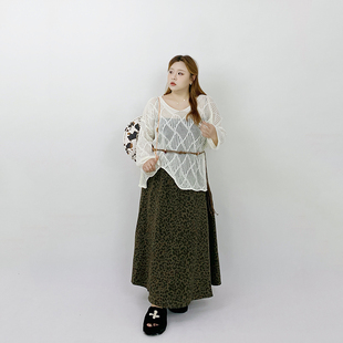 Milu家大码女装秋季v领镂空罩衫豹纹宽松a字半身裙胖mm显瘦套装潮