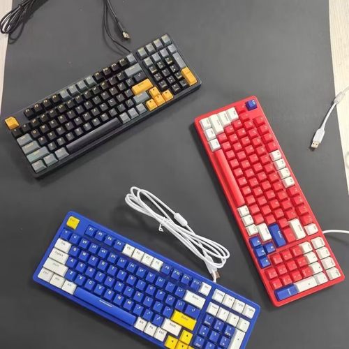 游戏机械键盘达尔优CK100PRO版