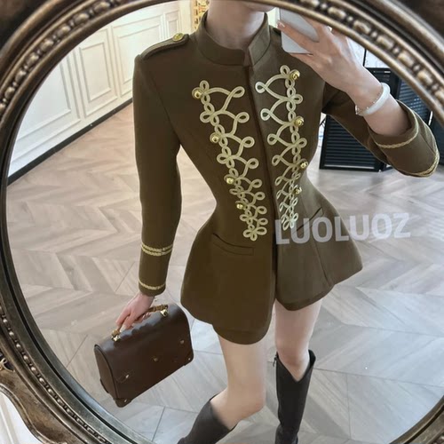LUOLUOZ【琥珀琉光】棕色宫廷风刺绣两件套女秋冬长袖短裤HY7017