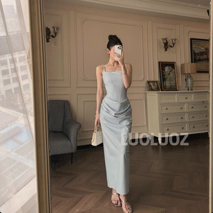 收腰显瘦气质名媛风 高级感吊带连衣裙 萝萝子穿搭 法式 2026春装