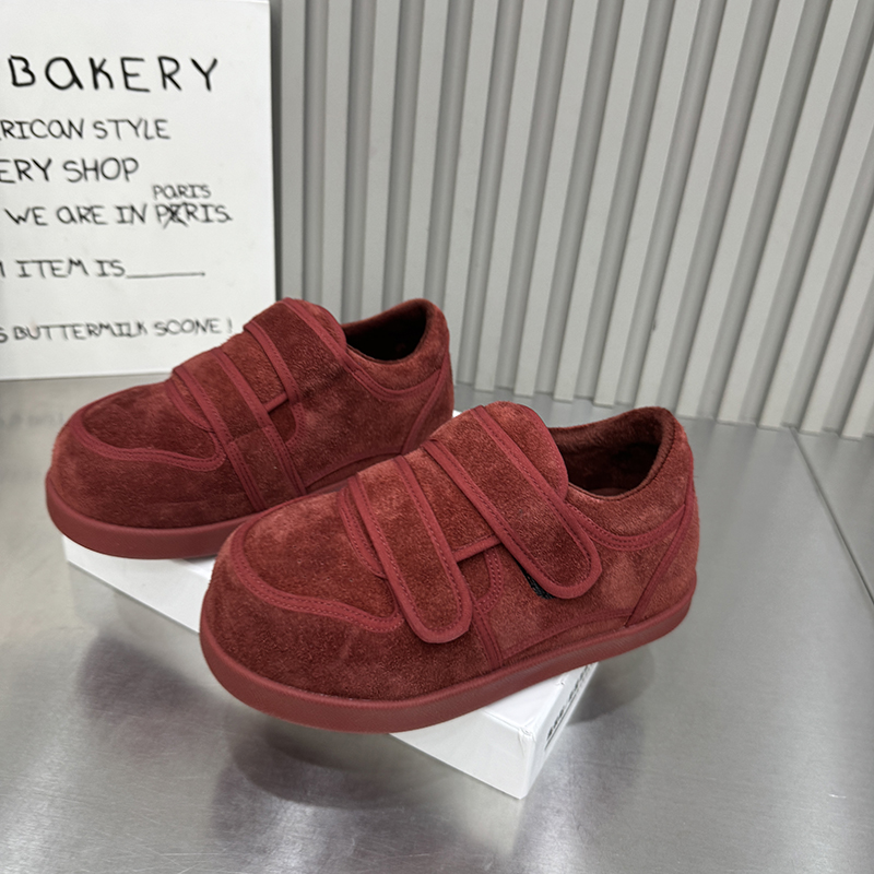 魔术贴网面时尚德训鞋深红色圆头