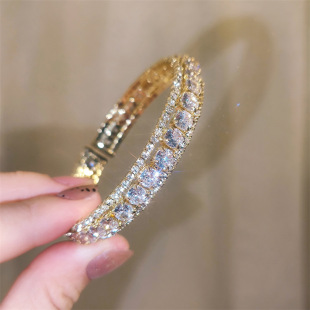 轻奢满钻锆石手链半圈满天星高级感手镯小众设计时尚 手链女批发
