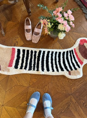 条纹腊肠狗子地垫可爱ins小狗卧室地毯卫生间吸水地垫床边毯