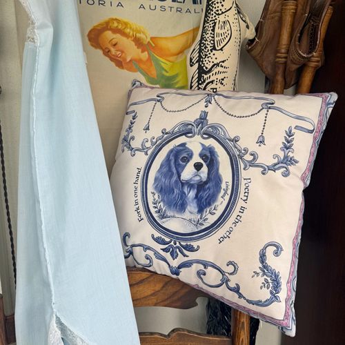 《查理公爵的nap time》抱枕复古原创手绘狗狗靠枕法式ins腰枕