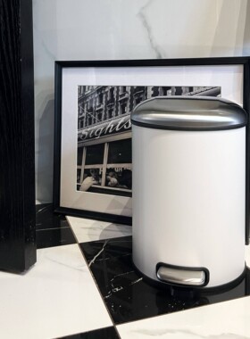 LIVINGBANK奶油白不锈钢垃圾桶 ins韩风脚踏带盖收纳桶 大号纸篓