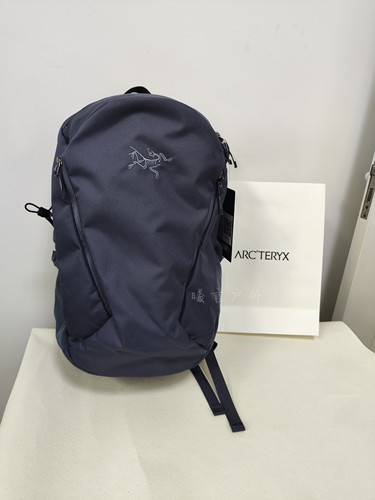 始祖鸟mantis粉26L16L户外旅游防水双肩背包多功能男女登山包新款