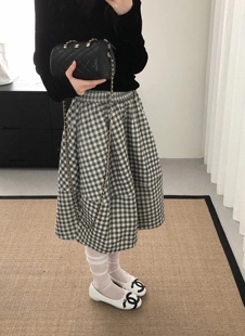 复古韩系氛围感格子半身裙女2026新款韩系显瘦百搭A字花苞裙中裙