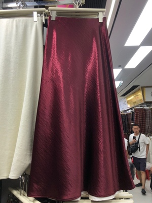 绝美缎面光泽感鱼尾半身裙长裙子