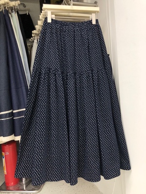 秋季显瘦灯芯绒碎花伞裙蓬蓬裙子