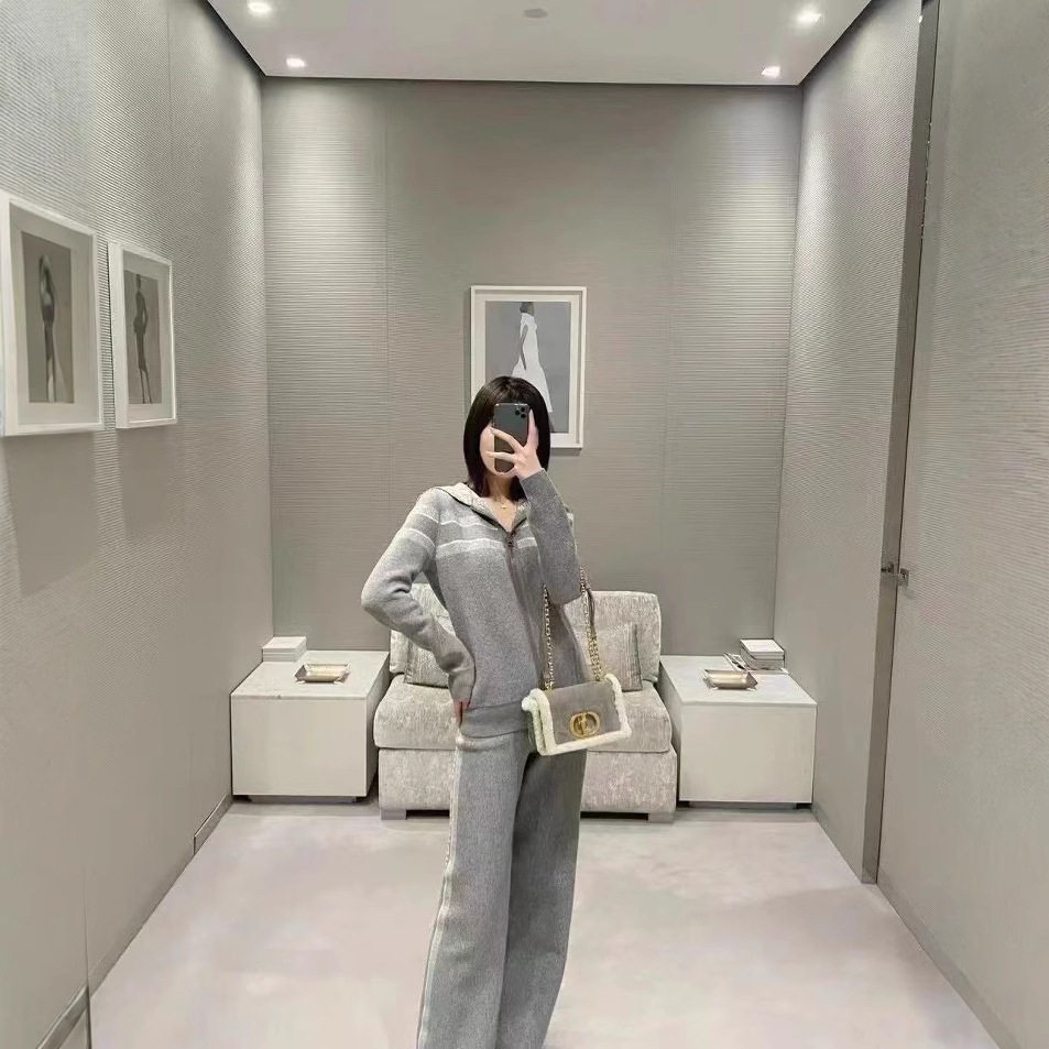 深圳高版本CD家24早秋经典老花满印字母提花针织阔腿长裤双面穿,女装/女士精品,休闲裤,淘宝优惠券,粉丝福利购,淘宝优惠卷