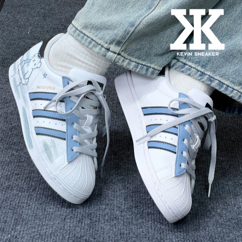 adidas男女同款低帮板鞋