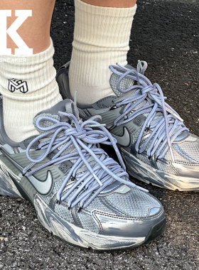 球鞋定制Nike耐克V2KRun灰度过载机能风复古废土甜酷低帮跑步鞋