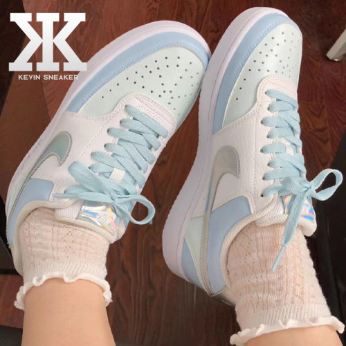 Nike耐克蓝色效果系带女低帮板鞋