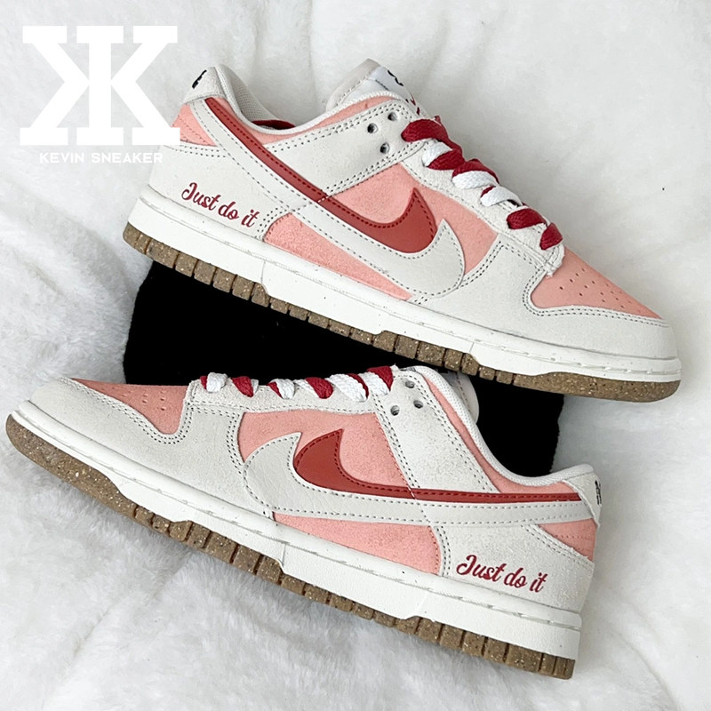 球鞋定制Nike耐克Dunk草莓奶昔经典双钩潮流百搭英文涂鸦低帮板鞋