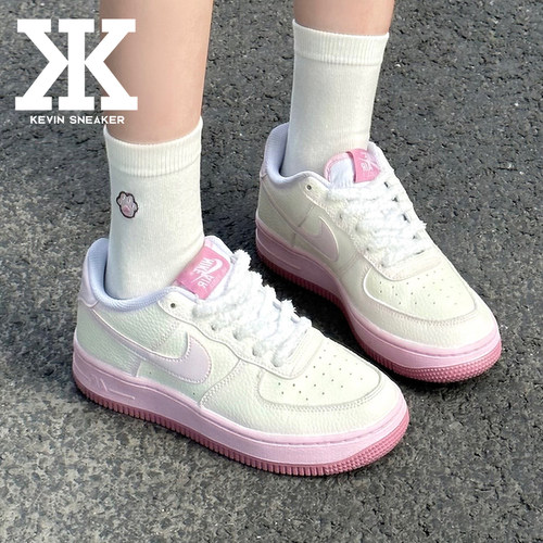 球鞋定制Nike耐克AirForce1空军一号莓莓米麻薯低帮板鞋女款米粉
