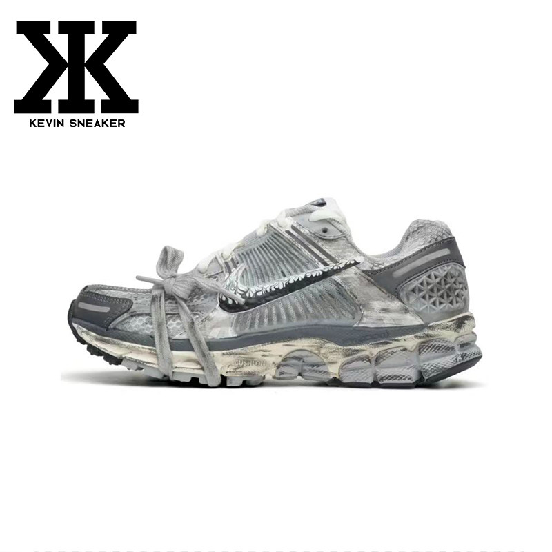 Nike耐克男款低帮跑步鞋复古做旧