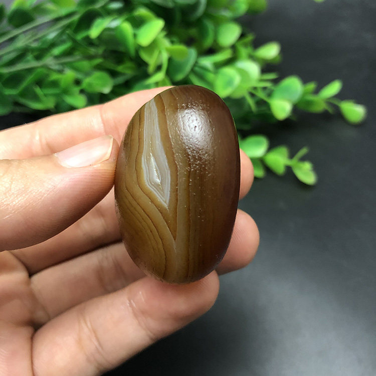 马达加斯加花纹籽料天然冰彩玛瑙马料原石石头手把件收藏奇石2370