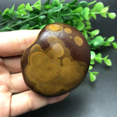 马达加斯加花纹冰彩玛瑙籽料象形手把件石头天然马料 普度众生