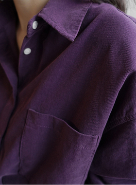 紫色灯芯绒衬衫女长袖2023年春秋新款复古宽松条绒衬衣休闲上衣潮